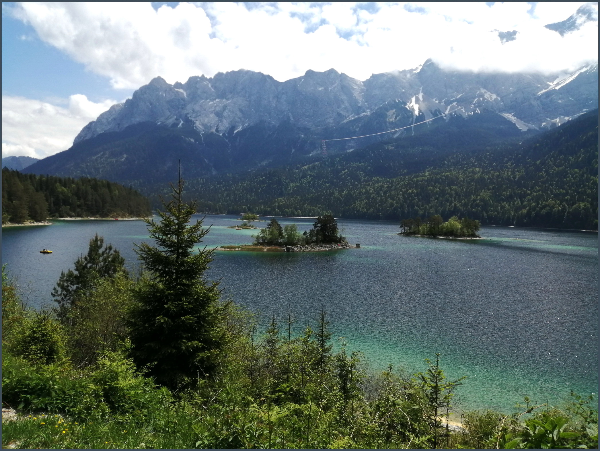 Eibsee unterhalb der Zugspitze